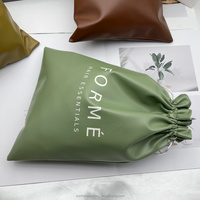 Sac d'emballage en cuir PU de luxe pour extensions de cheveux, sac à cordon pour cheveux, sac à perruques personnalisé avec logo imprimé en relief, vente en gros