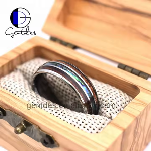 Gentdes Đồ Trang Sức 8Mm Phẳng Bạc <span class=keywords><strong>Tungsten</strong></span> Carbide Vòng Koa Gỗ Veneer Và Vỏ bào ngư <span class=keywords><strong>Inlay</strong></span> Engagement Làm cỏ Nhẫn Cho Nam Giới - Product Image 3