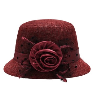 Chapeau en lin <span class=keywords><strong>de</strong></span> style britannique pour femmes d'âge moyen et seniors Chapeau <span class=keywords><strong>de</strong></span> <span class=keywords><strong>pot</strong></span> <span class=keywords><strong>de</strong></span> <span class=keywords><strong>fleurs</strong></span> <span class=keywords><strong>de</strong></span> couleur pure pour le printemps et l'été pour les fêtes en plein air - Product Image 3