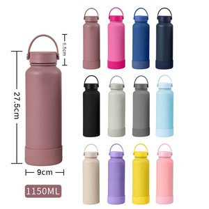 Bouteille d'eau isotherme en acier inoxydable 304 de 32 oz avec revêtement en caoutchouc doux au toucher, large ouverture, en silicone, pour le camping, les sports de plein air - Product Image 3