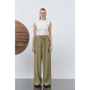 Pantalones de Cintura Elástica Color Oliva para Mujer, Corte Cómodo para Uso Diario Informal, Estilo Versátil, Tallas S-XL - Product Image 3