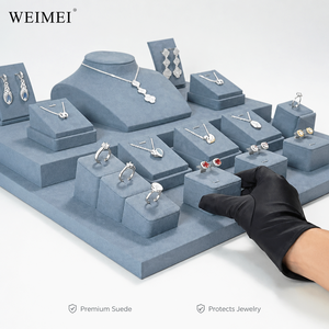 ชุดโชว์เครื่องประดับไมโครไฟเบอร์สุดหรู WEIMEI พร้อมโลโก้สั่งทำ สำหรับร้านค้าปลีก เคาน์เตอร์ ตู้โชว์หน้าต่าง พร้อมขาตั้งโชว์สร้อยคอ - Product Image 2
