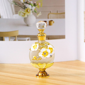 Frascos de Perfume de Vidrio Recargables de 6 ml para Aceites Esenciales y Attar, con Decoración - Product Image 4