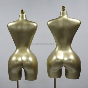 Mannequin femme Guangzhou en fibre de verre, taille M L, finition or mat, avec hanches et poitrine généreuses, demi-corps, pour vitrine - Product Image 4
