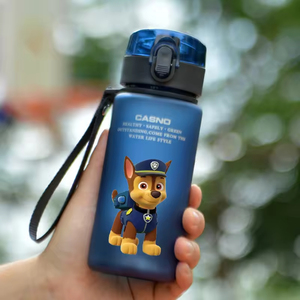 แก้วน้ำพลาสติกขนาด 560 มล. ลายสติทช์ อนิเมะ เกมส์ พิมพ์ลายแบบด้าน แก้วน้ำแบบมีฝาปิด ของขวัญ สีดำ น้ำเงิน เขียว แดง ขวดน้ำความจุขนาดใหญ่ - Product Image 4