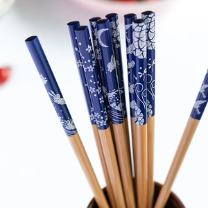 <span class=keywords><strong>Palillos</strong></span> <span class=keywords><strong>Chinos</strong></span> Ecológicos <span class=keywords><strong>de</strong></span> <span class=keywords><strong>Porcelana</strong></span> Azul y Blanca con Bambú, Alta Calidad, Contemporáneos, 22.5 cm, para Uso en Cocina y Restaurante - Product Image 5