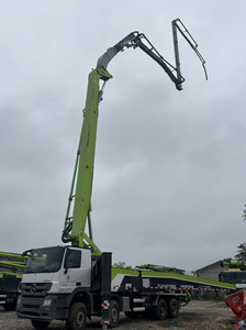 Camion pompe à béton Zoomlion d'occasion, vendu en usine en 2019, portée verticale de 56 m, moteur diesel, productivité de 180 m/h - Product Image 5