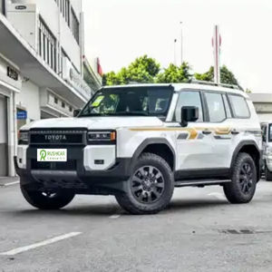 2022 To-yotaPrado SUV Interior usado Excelentes capacidades todoterreno Transmisión manual Conducción a la izquierda - Product Image 1