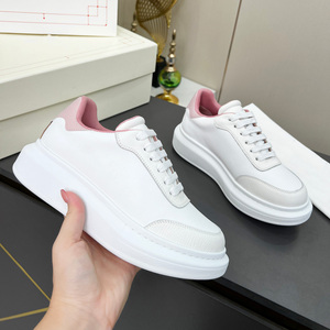 Designer Inspired Men Women Low Top <b>Leather</b> <b>Sneakers</b> Everyday Trend Casual Shoes - Product Image 4