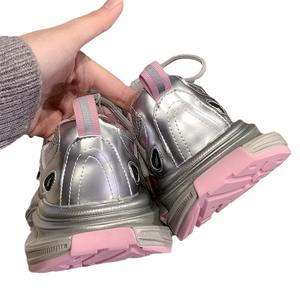 Chaussures de sport respirantes et légères 2026 Ms. Light Weight – Chaussures de marche décontractées à semelles épaisses et tendance pour hommes et femmes - Product Image 5