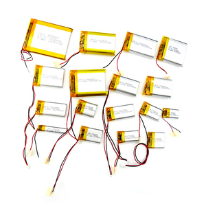 Nhà máy giá rẻ Giá có thể sạc lại pin 3.7V 602025 pin <span class=keywords><strong>lithium</strong></span> <span class=keywords><strong>ion</strong></span> 300mAh pin lipo Pouch cho các thiết bị nhỏ - Product Image 2
