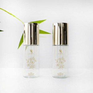 High Quality 100ml Plastic Round Skin Care Face Toner <strong>Perfume</strong> <strong>Spray</strong> <strong>Bottle</strong> with Gold Cap for Cosmetic Packing - Product Image 1
