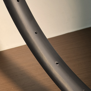 <span class=keywords><strong>Jantes</strong></span> de vélo de montagne en carbone de <span class=keywords><strong>29</strong></span> <span class=keywords><strong>pouces</strong></span>, design excentrique, largeur extérieure de 37 mm, largeur intérieure de 30 mm, frein à disque, <span class=keywords><strong>tubeless</strong></span> - Product Image 2