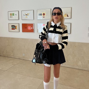 Nouveau <span class=keywords><strong>pull</strong></span> décontracté à rayures noires et blanches pour femmes col rond tricoté haut court cardigan pour adolescents - Product Image 4