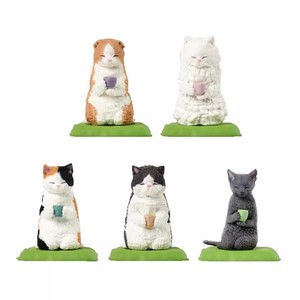 ของแท้จากญี่ปุ่น YELL ตุ๊กตาแมวน้อยในไข่พลาสติก สำหรับเด็กผู้หญิง ใช้ตกแต่งในสภาพอากาศอบอุ่นและสดใส มีสินค้าในสต็อก - Product Image 1