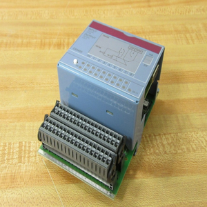 Module d'automatisation PLC 7DM465.7 I/O 7DM4657 <span class=keywords><strong>Metronic</strong></span> R.K0 avec bornes – Vente en gros - Product Image 1