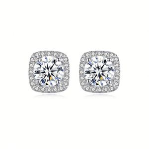 Ensemble de bijoux classiques en moissanite plaqué rhodium avec boucles d'oreilles à griffes en argent sterling 925, vente en gros - Product Image 3
