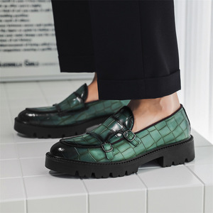 Bước trên đôi giày lười thời trang Giày da giản dị nam dày đế cao Đôi Nút Giày lười - Product Image 2