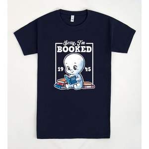 Camiseta con diseño gráfico de estilo vintage de 1945, color azul marino, unisex, talla mediana para adultos, diseño gráfico, humor divertido, lectura de libros, 1945 - Product Image 1