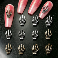 10 pièces de breloques 3D en forme de main de squelette pour Halloween, ornements d'ongles en métal doré et argenté, accessoires d'art d'ongles gothiques pour fournitures de salon