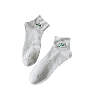 Primavera y verano bordado <span class=keywords><strong>OHH</strong></span> letra Color sólido deportes cintura Cinching hombres calcetines absorbentes de sudor - Product Image 1