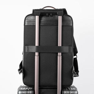 Sac à dos pour ordinateur portable Andong en cuir pour hommes, 15,6 pouces, avec dos respirant, en cuir de vache véritable, sacs à dos tendance pour hommes 6755 - Product Image 5