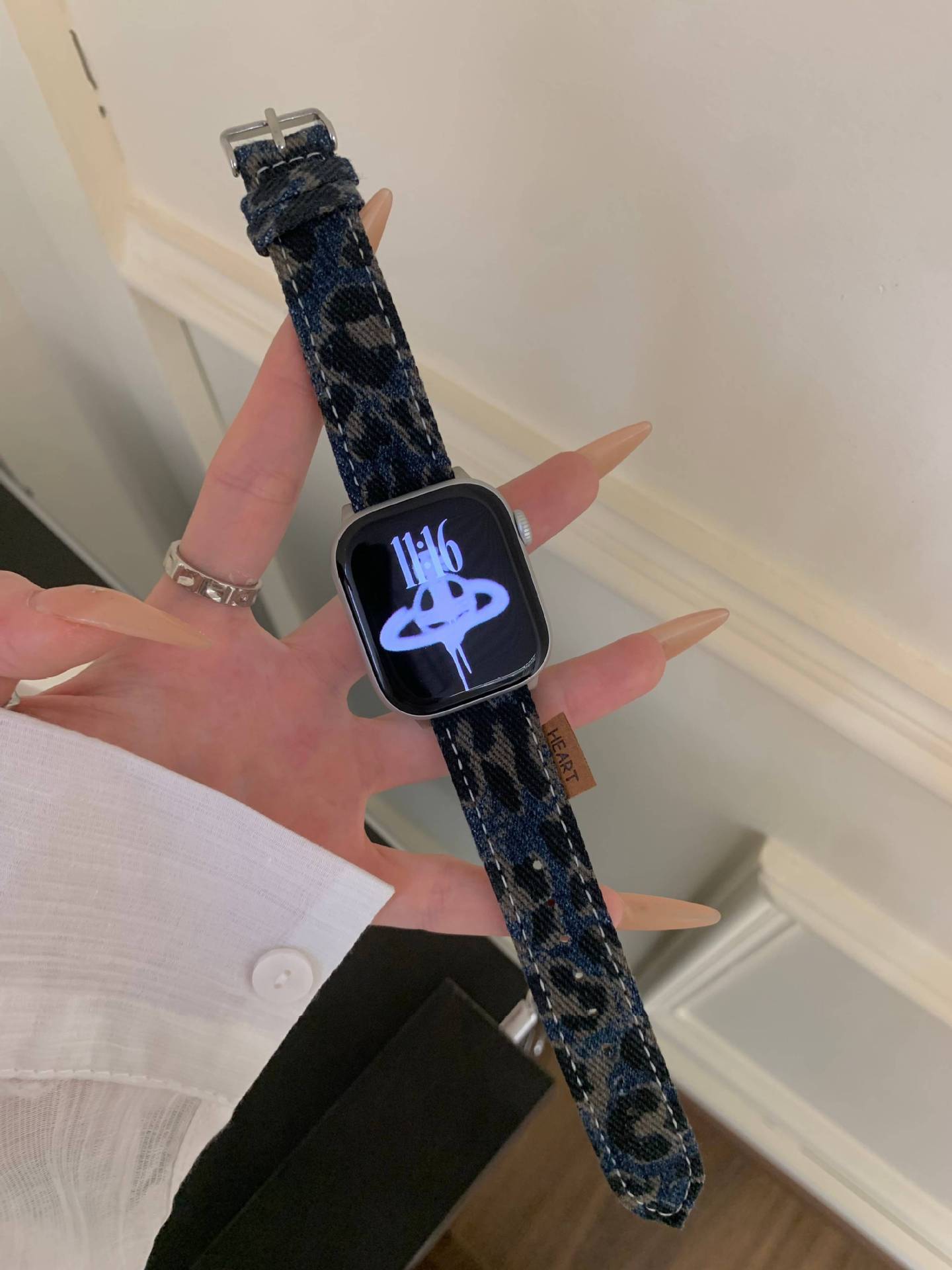 bleu foncé