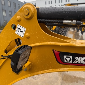 Miniexcavadora de Alto Rendimiento XE17U de 1.7 Toneladas, Maquinaria de Construcción en Buenas Condiciones, Disponible para la Venta - Product Image 6
