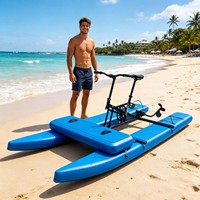 Vélo aquatique gonflable en PVC bleu avec logo personnalisé pour parcs aquatiques et hôtels de villégiature