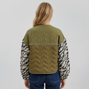 Giacca in Pile Sherpa con Blocchi di Colore Personalizzati per Donne, Giacche Borg Invernali - Product Image 2