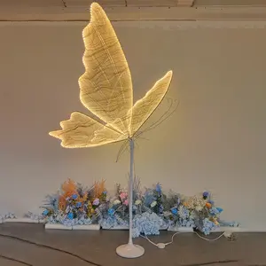Vendita calda decorazione di nozze in movimento farfalle luci LED farfalla lampada per la decorazione del partito