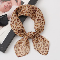 Foulard carré léopard printemps 66cm en polyester style rétro européen et américain, chic et tendance, pour hip-hop, danse de rue, turban ou cravate
