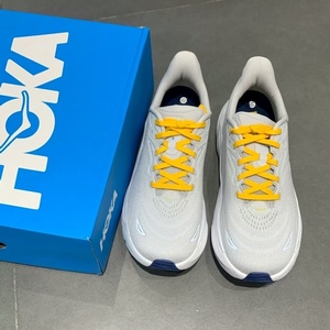 Chaussures Hokas de haute qualité 2026, baskets de sport décontractées, respirantes, tendance, légères, pour la marche en plein air, course à pied sur surface carbone - Product Image 2