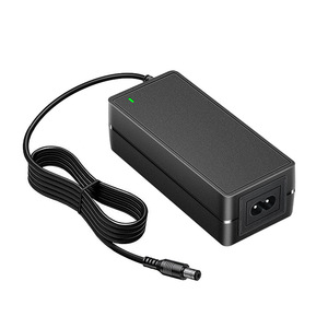 เครื่องชาร์จสกู๊ตเตอร์ไฟฟ้าแบบทรงตัวอัตโนมัติ 42V 2A อะแดปเตอร์แบตเตอรี่ลิเธียมสำหรับจ่ายไฟยูนิไซเคิล - Product Image 1