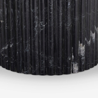 Table basse en marbre Nero Marquina Newstar Modern, pieds cannelés, table centrale pour salon