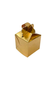 Boîte cadeau personnalisée de luxe en papier kraft recyclable avec gaufrage, pelliculage mat et doublure en mousse pour cadeaux de fêtes et de cérémonies - Product Image 3