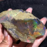 En gros de haute qualité opale de feu naturelle spécimen de pierre brute cristal pierre précieuse de guérison brute pour les cadeaux