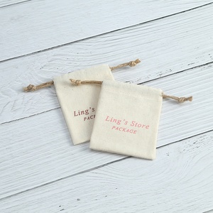 Sacs à cordon en coton personnalisés 8x10 cm, réutilisables, écologiques, pour bijoux, avec logo personnalisé - Product Image 6