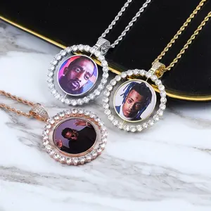 Customized Cubic Zirconia Photo Medallion Bling Bling Charm Personality Necklace Picture Memory Necklace Pendant Iced Out Charms