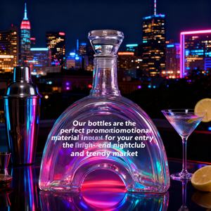 Bouteille en verre arquée personnalisée de luxe de 700 ml avec bouchon en liège estampé à chaud pour whisky, vodka, vin, <span class=keywords><strong>tequila</strong></span> - Product Image 5