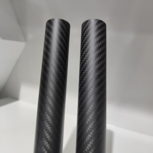 Tubo Redondo de Fibra de Carbono con Tejido Plano y Sarga, Superficie Brillante, Dimensiones Personalizables, Resistente al Desgaste, Tubo Hueco de Precisión - Product Image 5