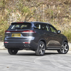 Voitures d'<span class=keywords><strong>occasion</strong></span> Nouvelle Arrivée Changan X7 Plus SUV 5 Sièges en Cuir Moteur Turbo DCT 300 Nm Boîte Automatique Intérieur Sombre Compact - Product Image 4