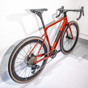 دراجة طريق كربونية T1000 بـ24 سرعة ومقعد SR مقاس 700c للبالغين، مزودة بفرامل قرصية وعجلات كونتيننتال 48t للطرق الوعرة - Product Image 1