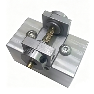 Support universel en alliage d'acier argenté pour machine à tailler les clés de serrurier, compatible avec la machine à clés Xhorse - Product Image 1
