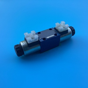 Original R900917741 4WE6G73-6X/EG205N9K4/A12 Solenoid Directional Control en stock - Product Image 1
