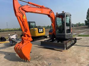 Excavatrice Hitachi ZX55 d'occasion abordable, 5,5 tonnes, mini-engin de construction, performance fiable, prête à la livraison - Product Image 3