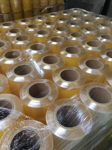 Rouleau de <span class=keywords><strong>film</strong></span> alimentaire PVC de qualité alimentaire 30/50cm de largeur 30-300m de longueur <span class=keywords><strong>Film</strong></span> étirable de marque JR souple et transparent étanche à l'humidité pour aliments frais - Product Image 4