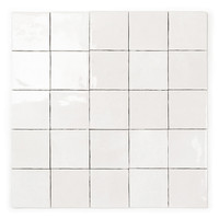 Carrelage en céramique blanc du Maroc 10x10 cm 8mm brillant texture unie bords irréguliers pour murs intérieurs de salle de bain
