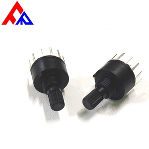 Interruptor Rotatorio Unipolar Multivoltaje de Alta Estabilidad con Eje Moleteado Aislado y Selector de Posición 16mm -10~+70 - Product Image 6