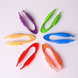 Éducation Pince à épiler en plastique colorée sans odeur pour enfants Outils d'étude de grande taille Expérience scientifique Exercice Hands-on Skills - Product Image 4